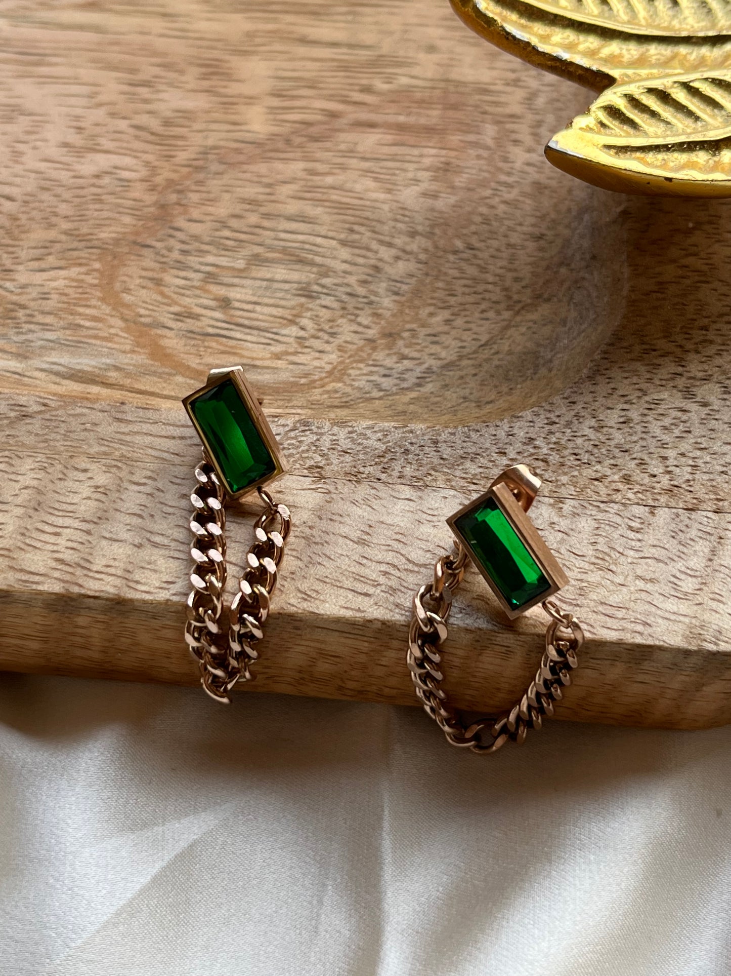 Stud Chain (Earring)