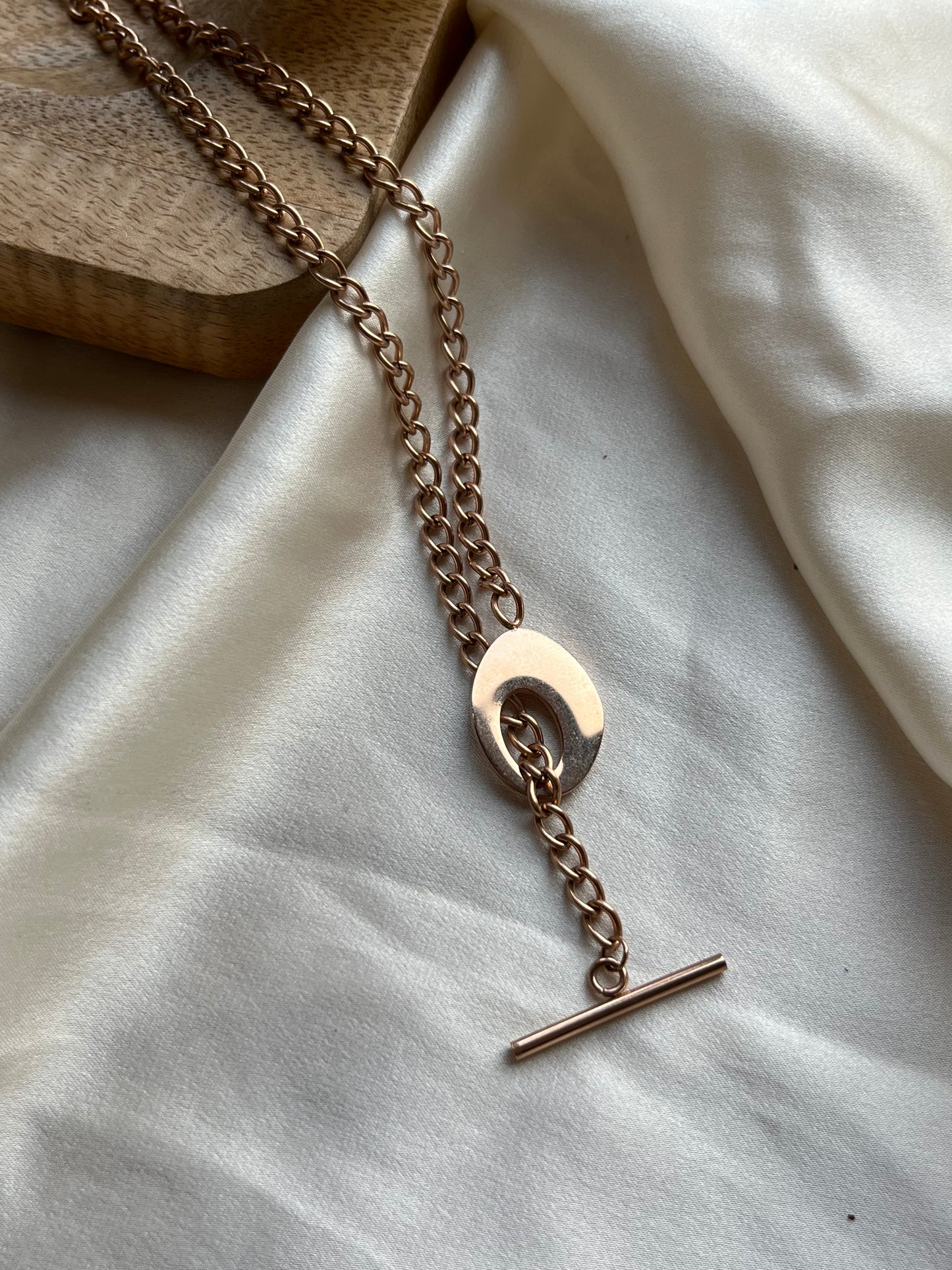 Chain and Loop Pendant