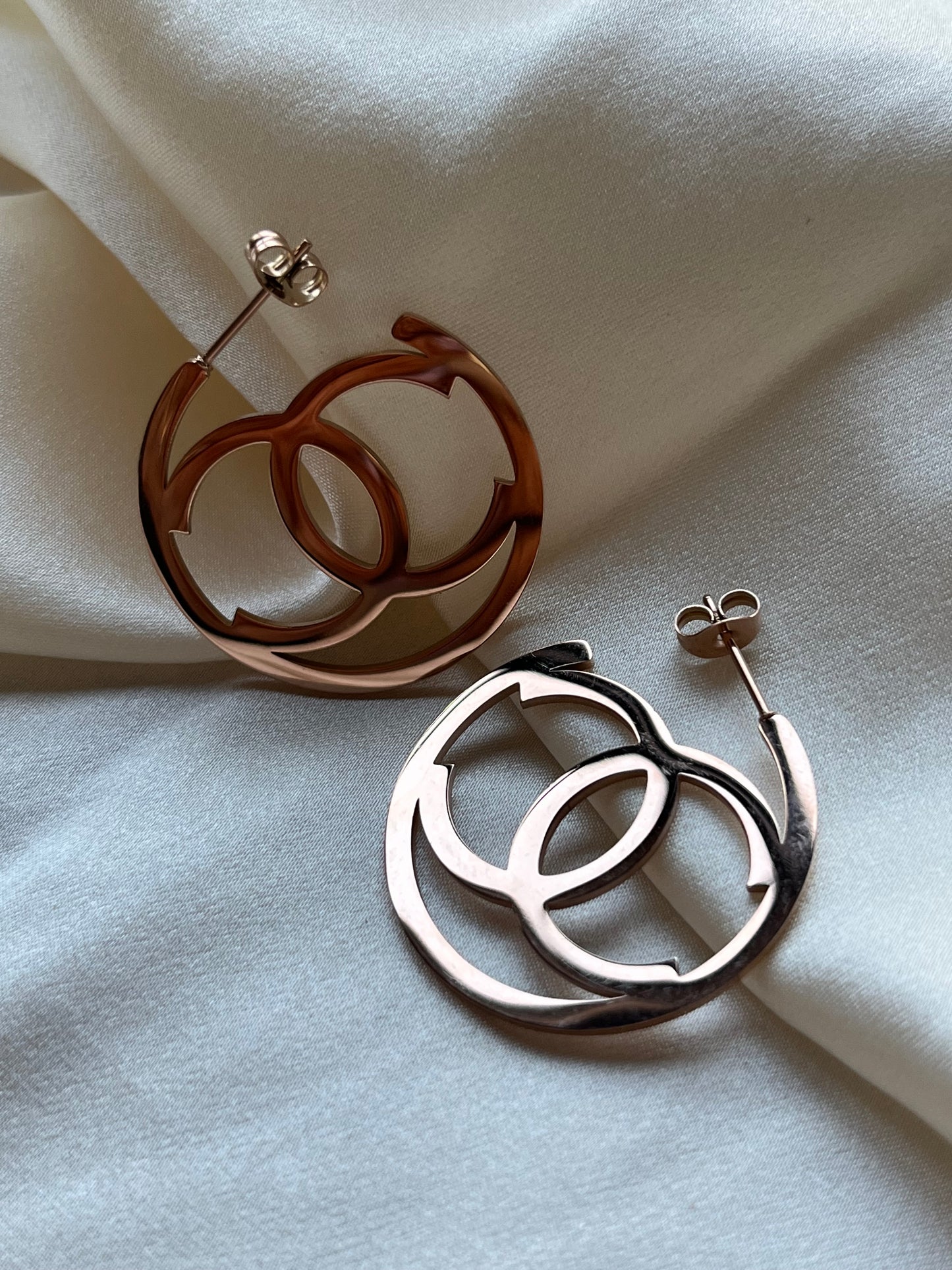 Channel Hoops