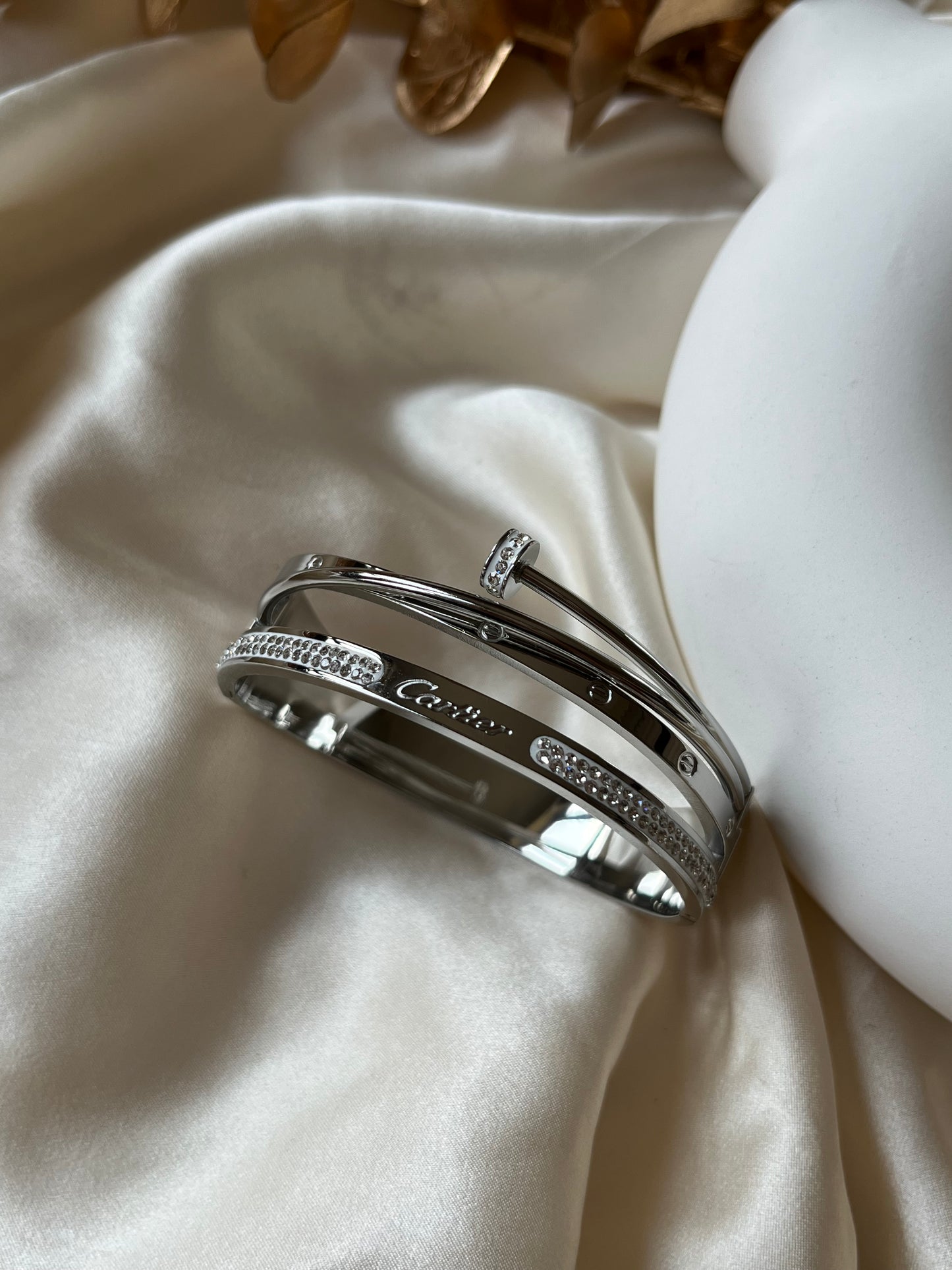 Cartier Curl